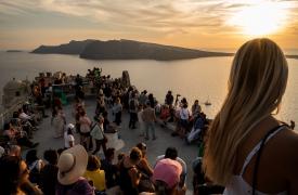 Κινητήρια δύναμη της ελληνικής οικονομίας ο τουρισμός