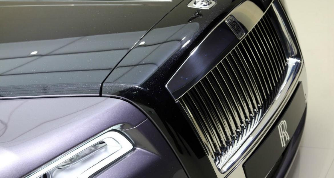 Μια Rolls-Royce βαμμένη με 1.000 διαμάντια! (pics)