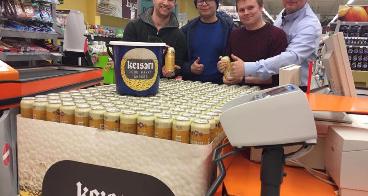 Οι Φινλανδοί αγοράζουν μπύρα σε συσκευασία των... χιλίων!