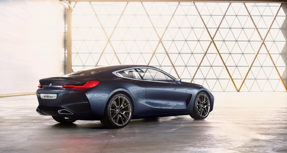 Αυτή είναι η εντυπωσιακή BMW Σειρά 8 concept (pics)