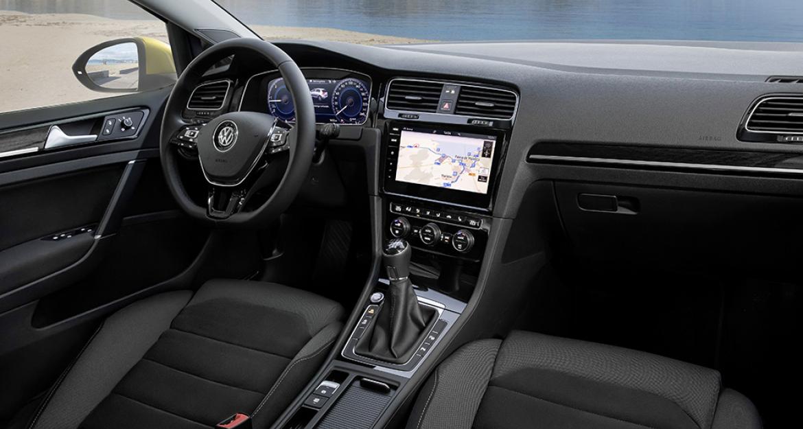 Νέο VW Golf: Εμπειρία οδήγησης από το μέλλον