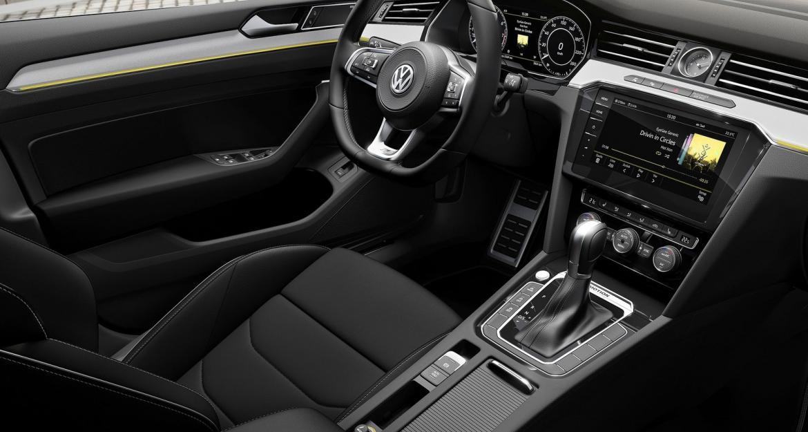 Νέο Volkswagen Arteon με 39.900 ευρώ