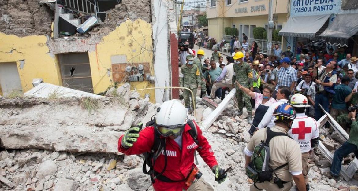 Μεξικό: 251 οι νεκροί από τον σεισμό (pics & vids)