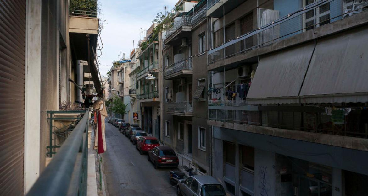 Τι σπίτι μπορείτε να αγοράσετε στην Αθήνα με 50.000 ευρώ (pics)