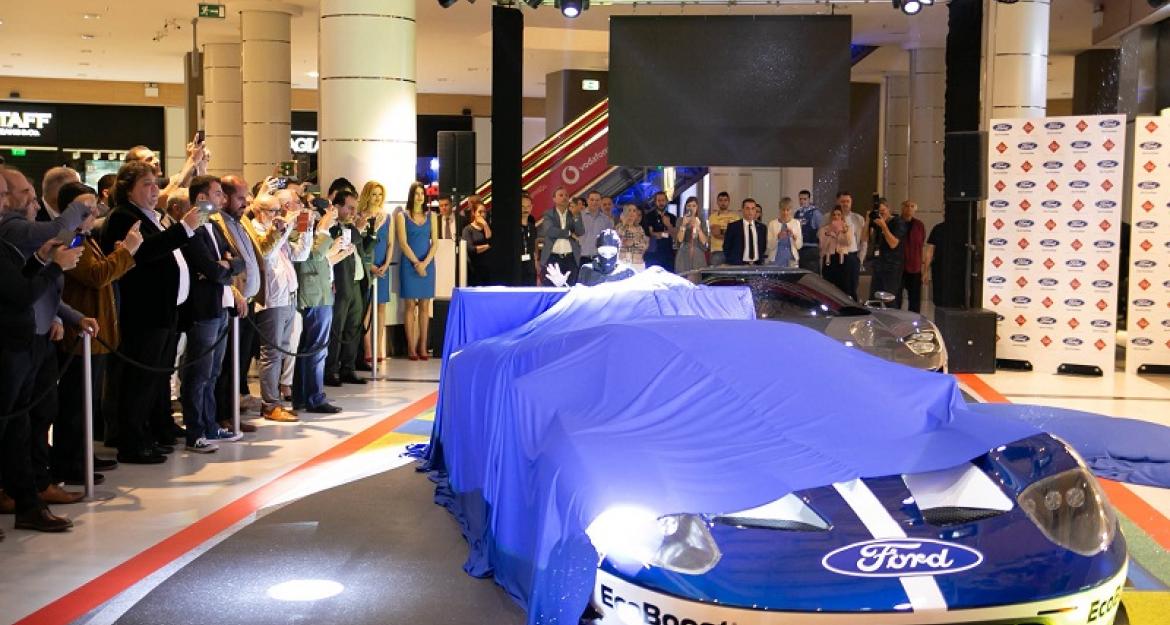 «Προσγειώθηκε» στην Ελλάδα το νέο Ford GT