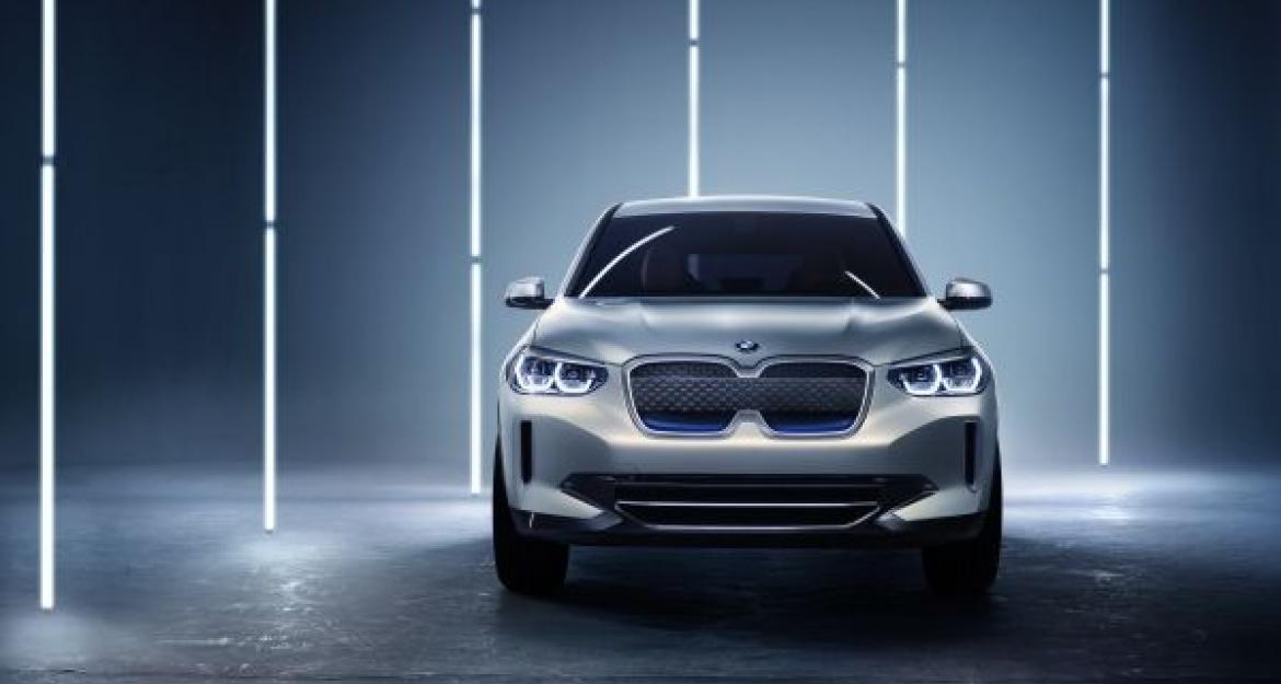 Η πρώτη ηλεκτρική BMW παρουσιάστηκε στο Πεκίνο (vid)