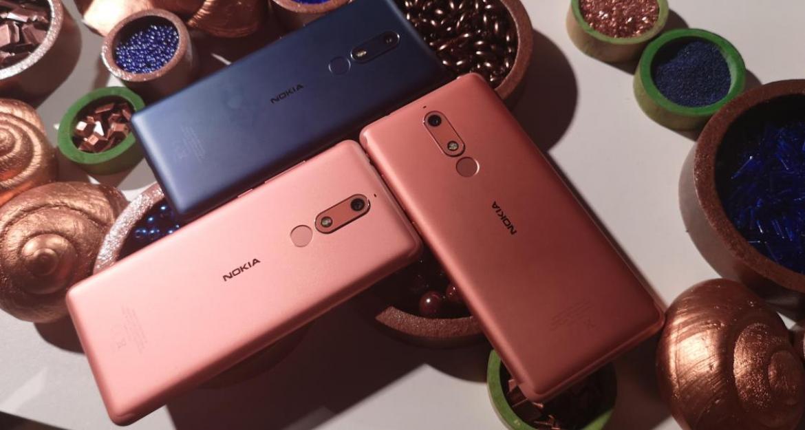 «Τρίποντο» στη μεσαία κατηγορία smartphones βάζει η Nokia με 3 νέα μοντέλα