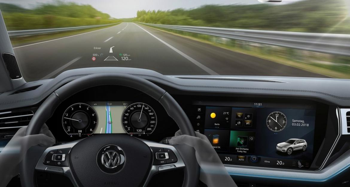 Επίδειξη δύναμης από τη VW με το νέο Touareg