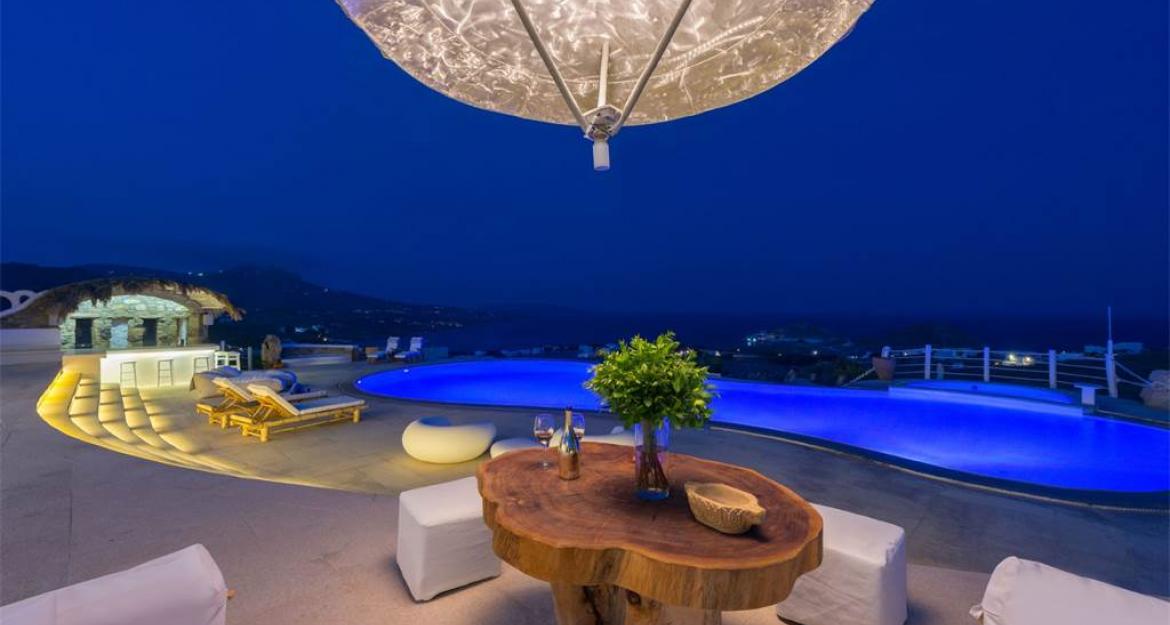 Το πιο ακριβό σπίτι της Ελλάδας πωλείται για 23 εκατ. ευρώ (pics)