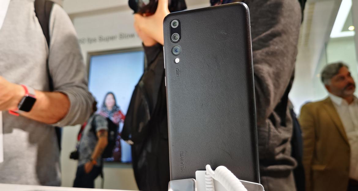 Το νέο της «όπλο» στην μάχη των smartphones παρουσίασε η Huawei