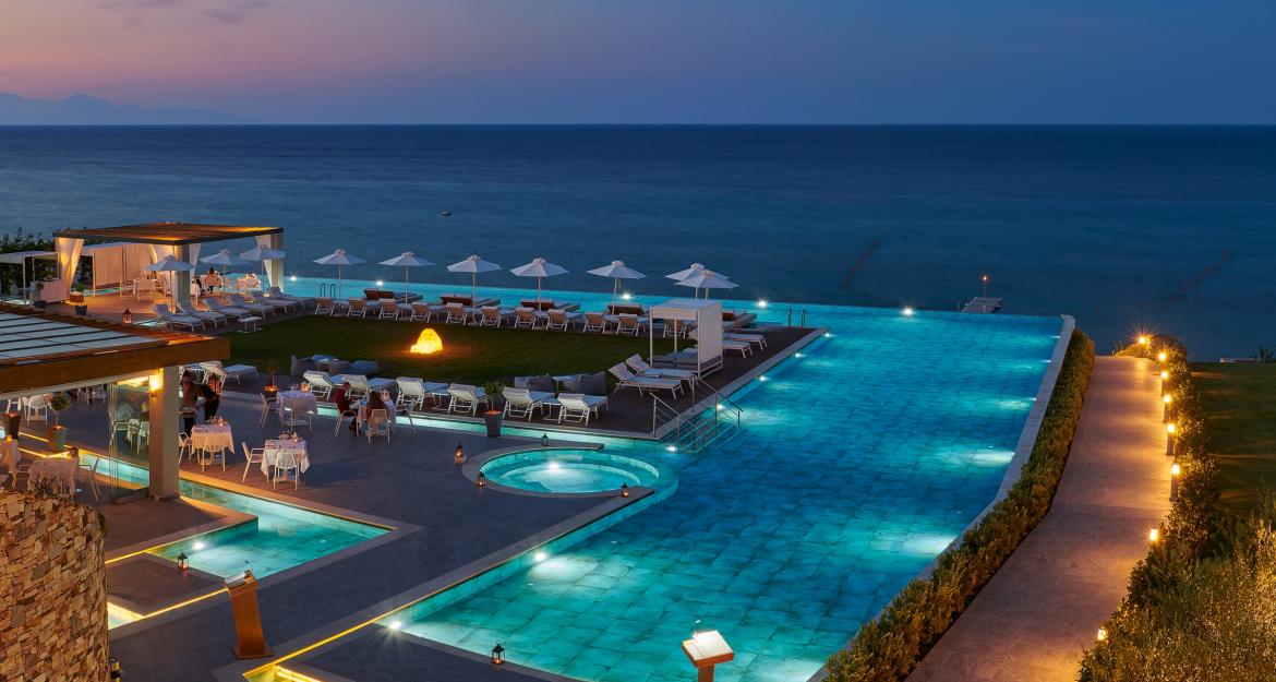 Ελληνικό Ξενοδοχείο υποψήφιο για Leading New Resort του κόσμου (pics)