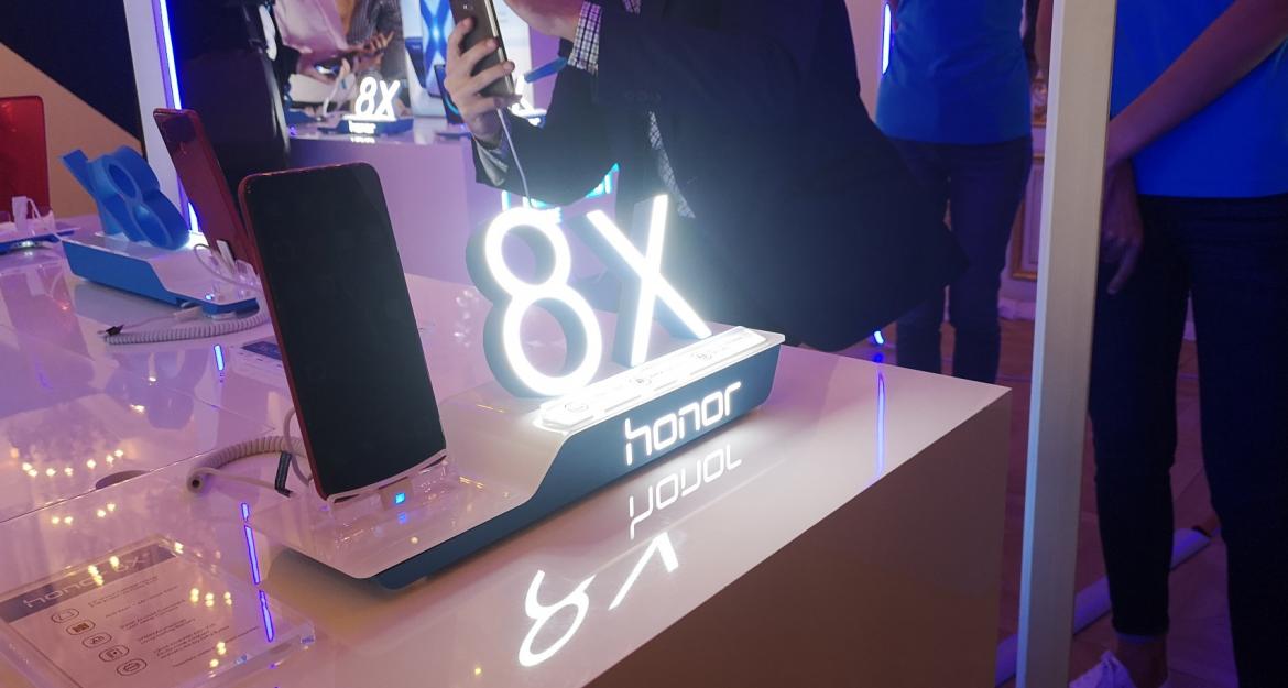 Ήρθε το νέο Honor 8X - Χαρακτηριστικά, τιμή και διαθεσιμότητα στην Ελλάδα (pics)