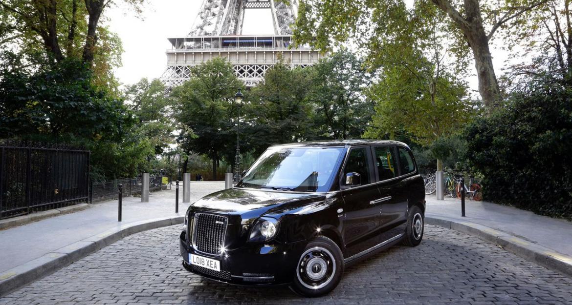 Τα διάσημα μαύρα ταξί του Λονδίνου πάνε... Παρίσι!