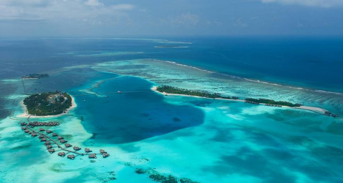 Η πρώτη υποβρύχια βίλα έρχεται στις Μαλδίβες! (pics)