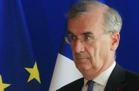 Βιλερουά ντε Γκαλό: Η ΕΚΤ δεν μπορεί να χρηματοδοτήσει άμεσα τις πράσινες επενδύσεις