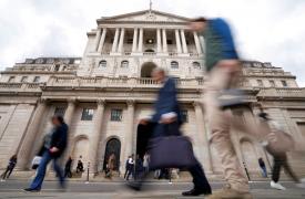 Morgan Stanley: Η BoE θα μειώσει τα επιτόκιά της τον Μάιο