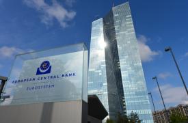 Μπούχ (ΕΚΤ): Αντιμέτωπες με νέους κινδύνους οι ευρωπαϊκές τράπεζες