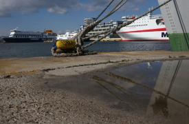 Aπαγόρευση απόπλου του «Κρήτη ΙΙ» από το λιμάνι του Πειραιά λόγω βλάβης