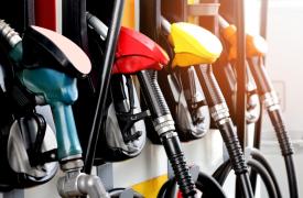 ΑΑΔΕ: Άμεση ενημέρωση από τις εταιρείες εμπορίας πετρελαιοειδών και τα διυλιστήρια για παραβάσεις πρατηρίων