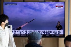 Βόρεια Κορέα: Eκτόξευσε πολλούς βαλλιστικούς πυραύλους μικρού βεληνεκούς