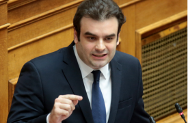 Πιερρακάκης: Κάποιοι δεν μπορούν να διαχειριστούν την εσωτερική τους δυσπιστία και την εξάγουν στη Βουλή