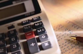 Ρύθμιση φορο-οφειλών: Πόσο μειώνονται τα επιτόκια – Aπό πότε θα ισχύει το «κούρεμα»