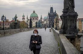 Αυξάνονται ραγδαία τα κρούσματα κοκκύτη στην Τσεχία - Τρεις θάνατοι μέσα στο 2024