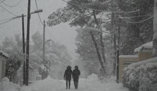 Ξεκινά η επέλαση της κακοκαιρίας - Χιόνια ακόμα και στα πεδινά