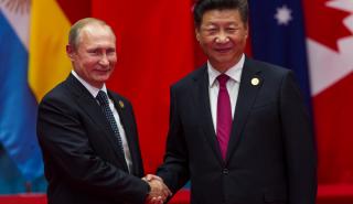 Τι θέλει ένας Ρώσος στο Πεκίνο - Η ατζέντα Πούτιν και η αντίδραση των ΗΠΑ