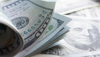 Δολάριο: Ετοιμάζεται για το χειρότερο έτος του από το 2020