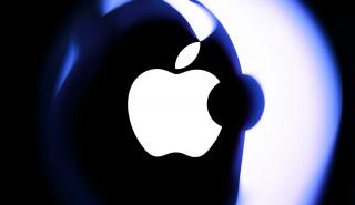 Apple: Βουτιά 4% στα έσοδα β' τριμήνου - Πτώση 10% στις πωλήσεις iPhone