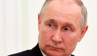 Πούτιν: Ρωσικές δυνάμεις προελαύνουν σε όλα τα μέτωπα κατά της Ουκρανίας