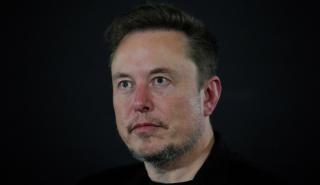 Tesla: Ζητά από τους μετόχους να ψηφίσουν ξανά για την αμοιβή 56 δισ. του Μασκ