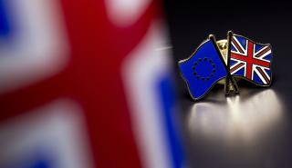 Βρετανία: «Όχι» από το DUP στη νέα συμφωνία του Brexit