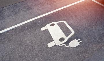 Αυτοκίνητο: Υβριδικά και ηλεκτρικά οχήματα προτιμούν οι Έλληνες καταναλωτές
