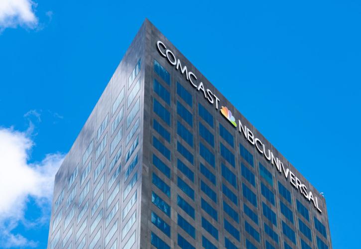 Comcast: «Άλμα» σε έσοδα και κέρδη τριμήνου με ώθηση από τα θεματικά της πάρκα