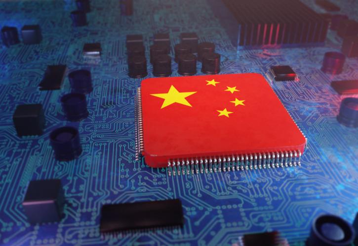 FT: Η Κίνα θέλει να μπλοκάρει τις Intel, AMD και Microsoft από τα κυβερνητικά pc