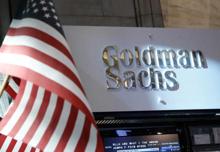 «Βαρύς ο πέλεκυς» για την Goldman Sachs