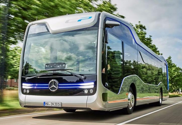 Το Λεωφορείο του Μέλλοντος κυκλοφορεί στο Άμστερνταμ