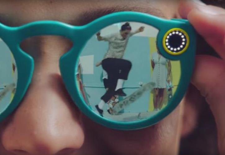 Τα δικά της «Google Glass» βγάζει η Snapchat