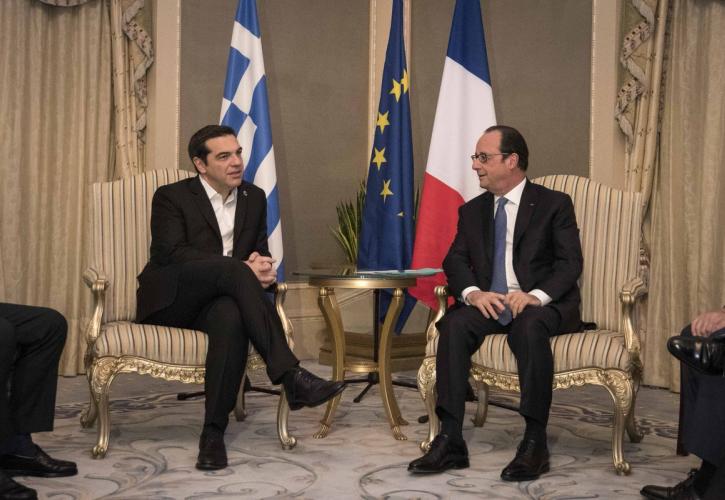 Συμφωνία στο Eurogroup θέλουν Τσίπρας – Hollande