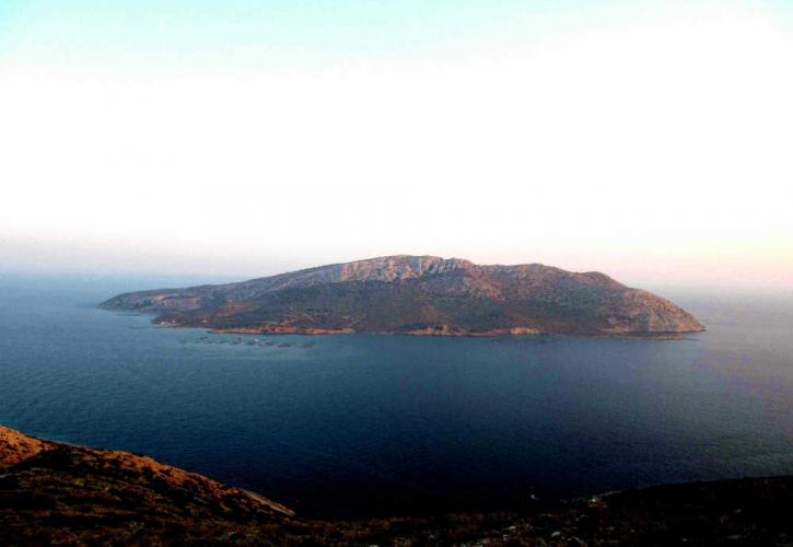 Πωλητήριο σε πέντε ελληνικά νησιά (pics)