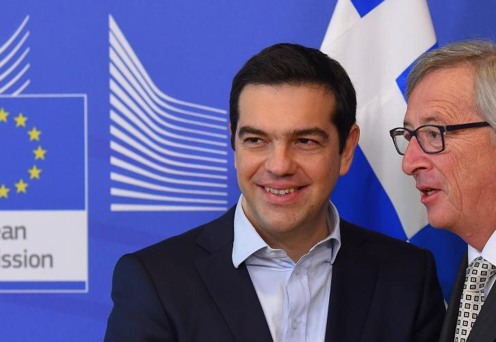 Επικοινωνία Τσίπρα - Juncker για το Κυπριακό