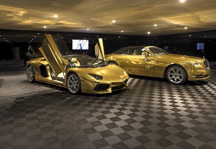 Lamborghini και Rolls-Royce από... χρυσό (pics)