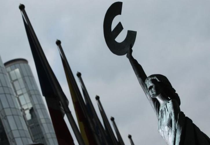 Έκθεση ΕΚΤ: «Επιθυμητά» πλεονάσματα 0,5% του ΑΕΠ