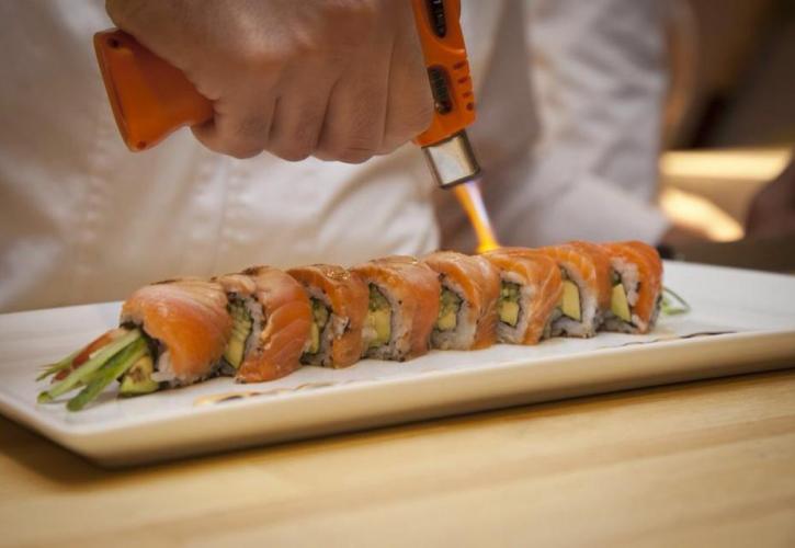 Πόσο κοστίζει να ανοίξετε ένα sushi bar;