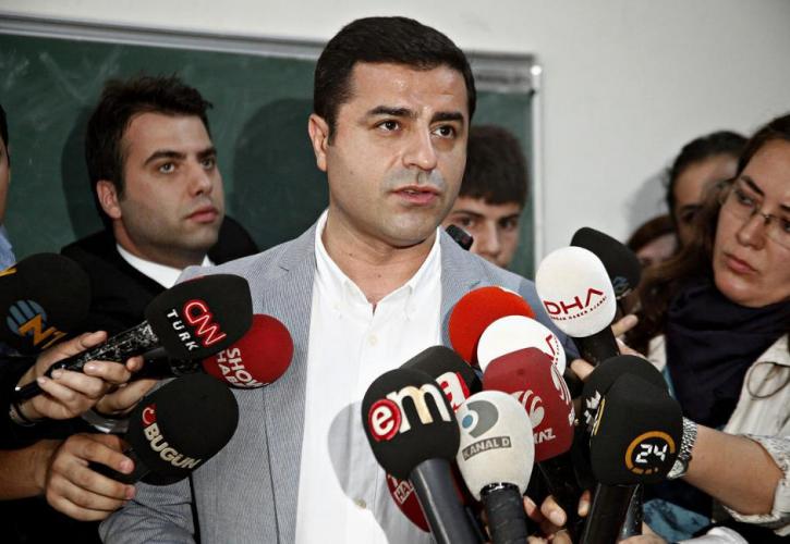 Ο κούρδος ηγέτης Ντεμιρτάς άρχισε απεργία πείνας στη φυλακή