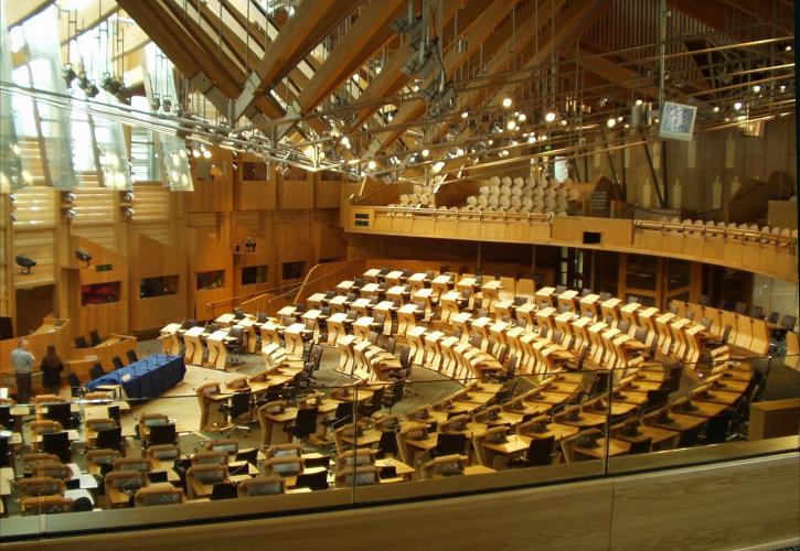«Ναι» σε νέο δημοψήφισμα από το κοινοβούλιο της Σκωτίας