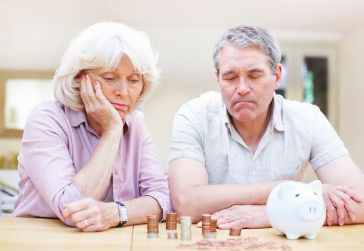 ΟΟΣΑ: Η σύνδεση με το προσδόκιμο ζωής αυξάνει τα όρια συνταξιοδότησης στην Ελλάδα - Πίνακες