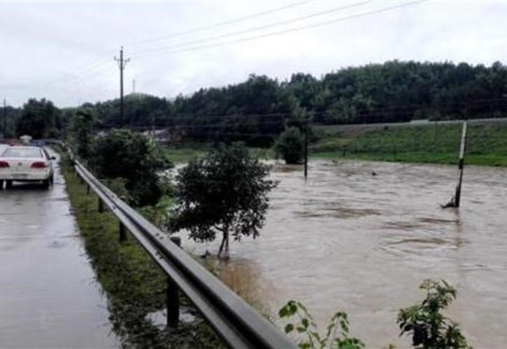 Κίνα: Οι βροχοπτώσεις έφεραν την επανεγκατάσταση 1,62 εκατ. κατοίκων